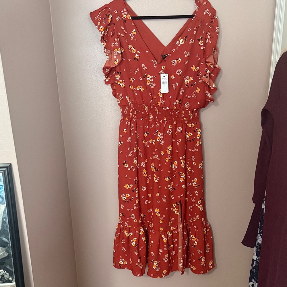 Express Red Floral Midi Dress